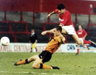 barnsley-wolves-payton-shirty-sheff-star-copy