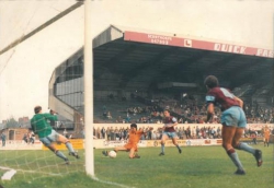 foreman-scores-v-scuny